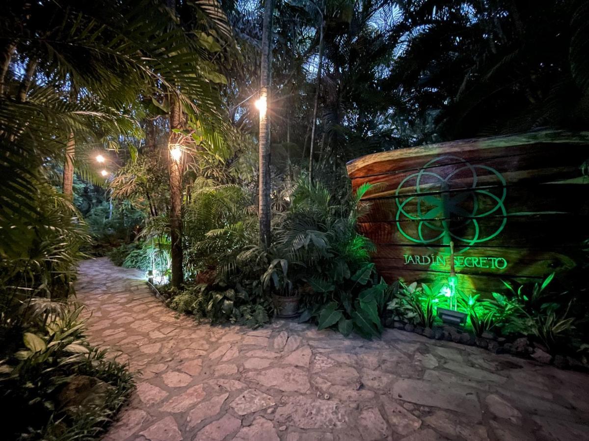 아카풀코 Jardin Secreto Centro Holistico 빌라 외부 사진